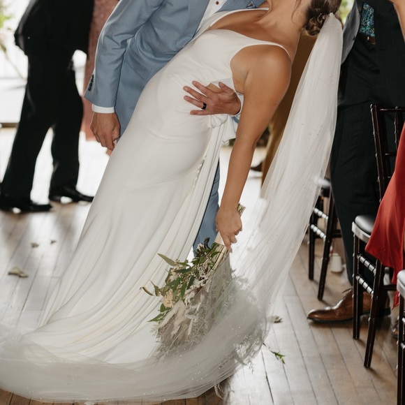 Stella York Wedding Dress 7290 - Picture 2 of 6